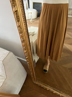 Charger l&#39;image dans la galerie, Malika Menard Jupe H&amp;M mi-longue marron
