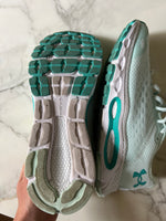 Charger l'image dans la galerie, Malika Menard Baskets Hovr Infinite vert d'eau
