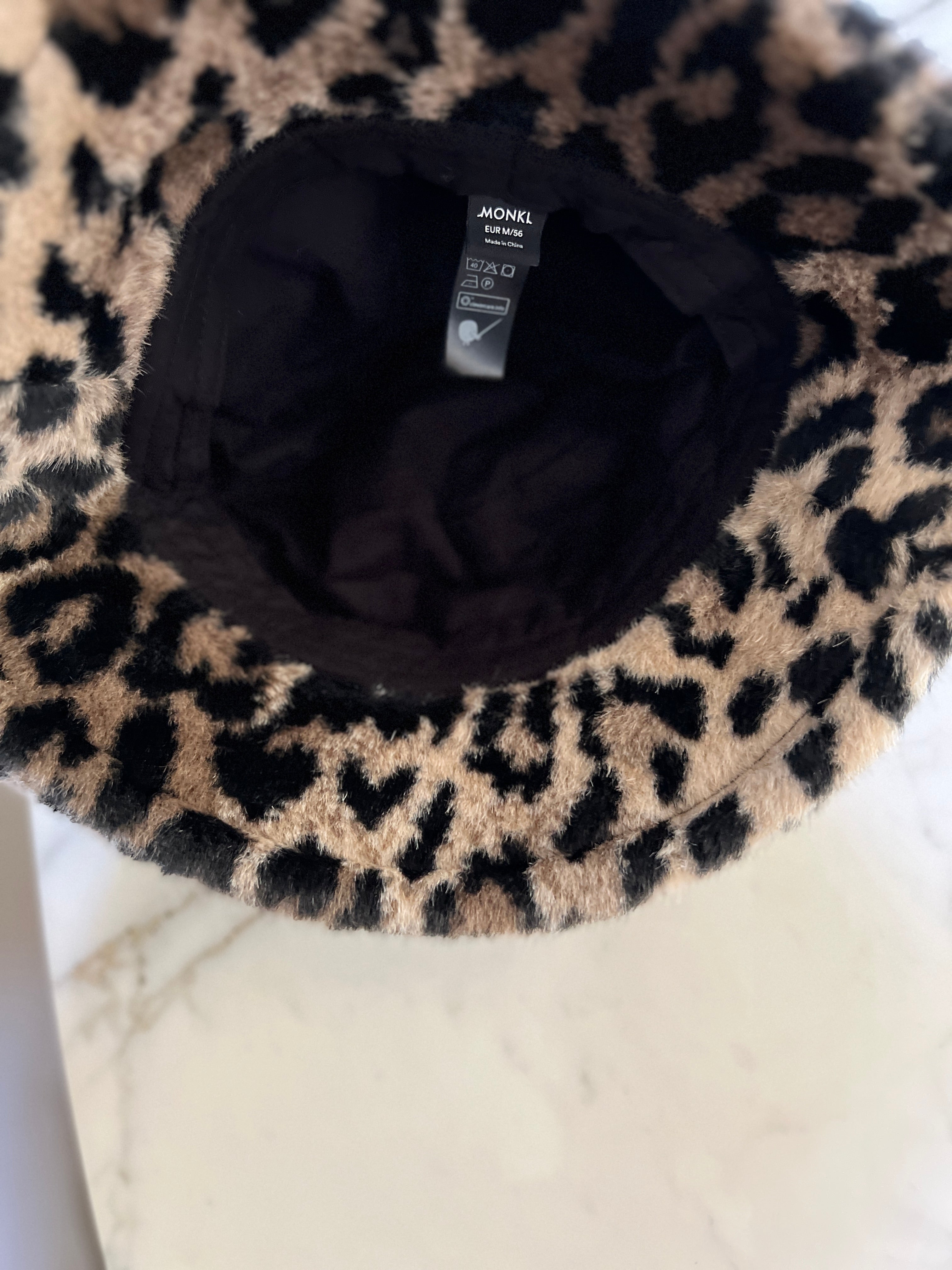 Malika Menard Bob Monki léopard