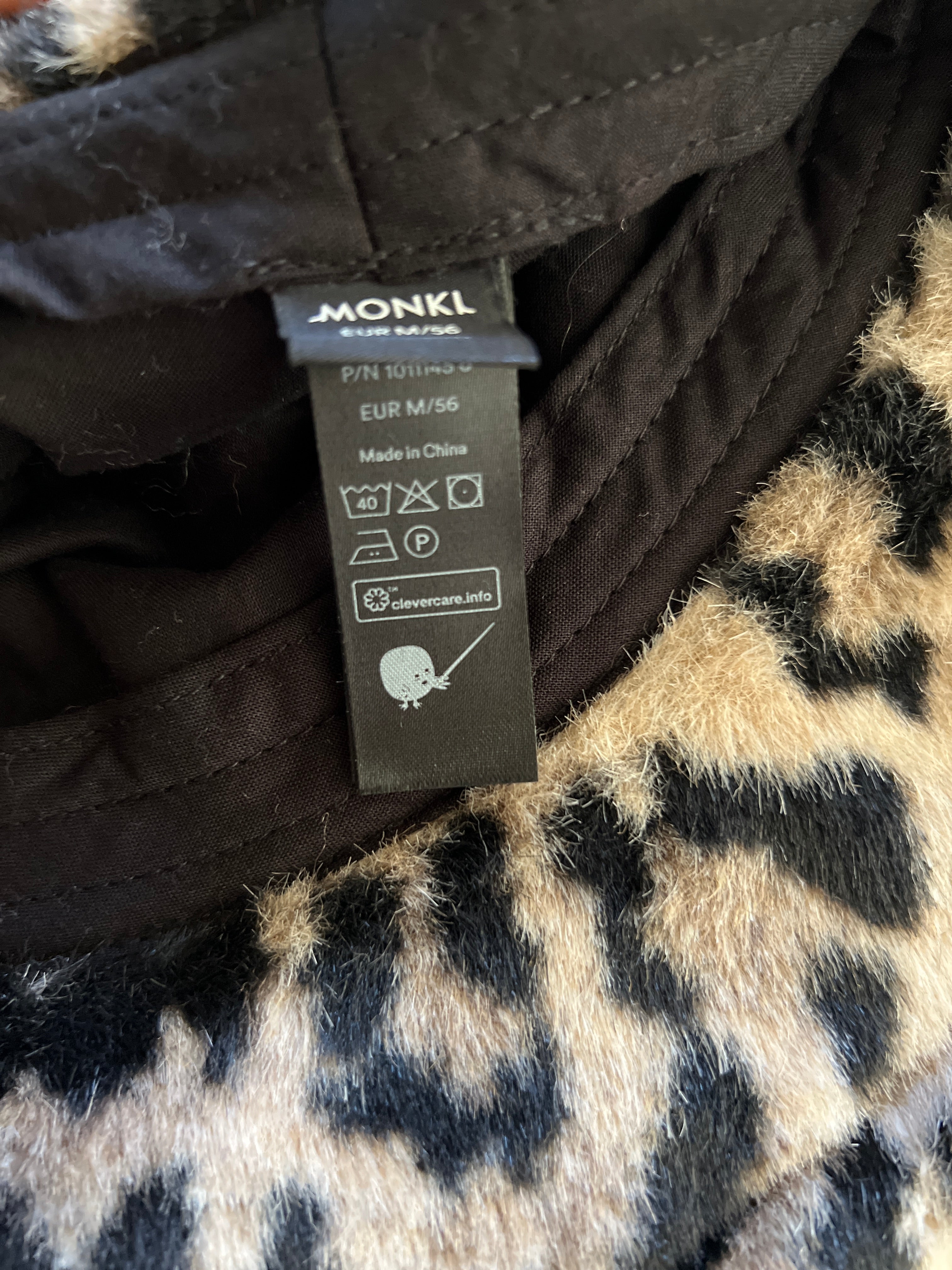 Malika Menard Bob Monki léopard