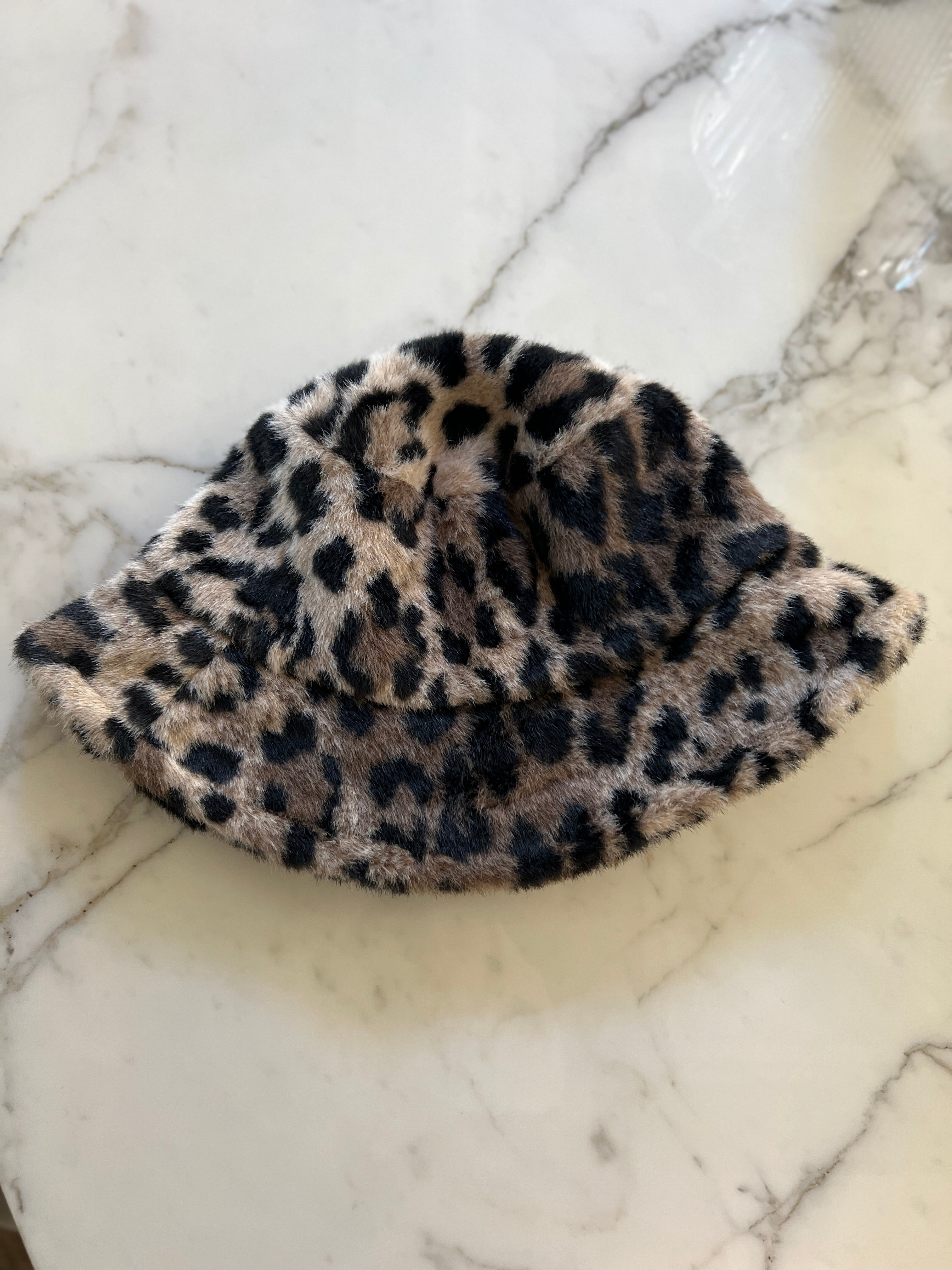 Malika Menard Bob Monki léopard