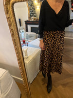 Charger l'image dans la galerie, Ba&amp;sh - Pull noir boutons dorés
