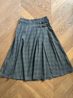 Charger l'image dans la galerie, Malika Menard Jupe Bershka  mi-longue plissée
