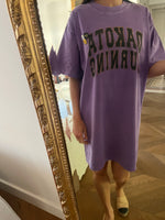 Charger l'image dans la galerie, Newstone - Robe t-shirt large violet
