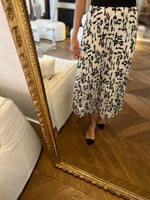 Charger l'image dans la galerie, Jupe Maje plissée blanche et noire
