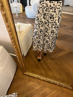 Charger l'image dans la galerie, Jupe Maje plissée blanche et noire
