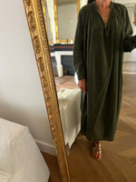 Charger l&#39;image dans la galerie, Robe Laurence Bras longue Kaki
