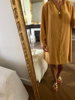 Charger l&#39;image dans la galerie, Robe Forte Forte dorée
