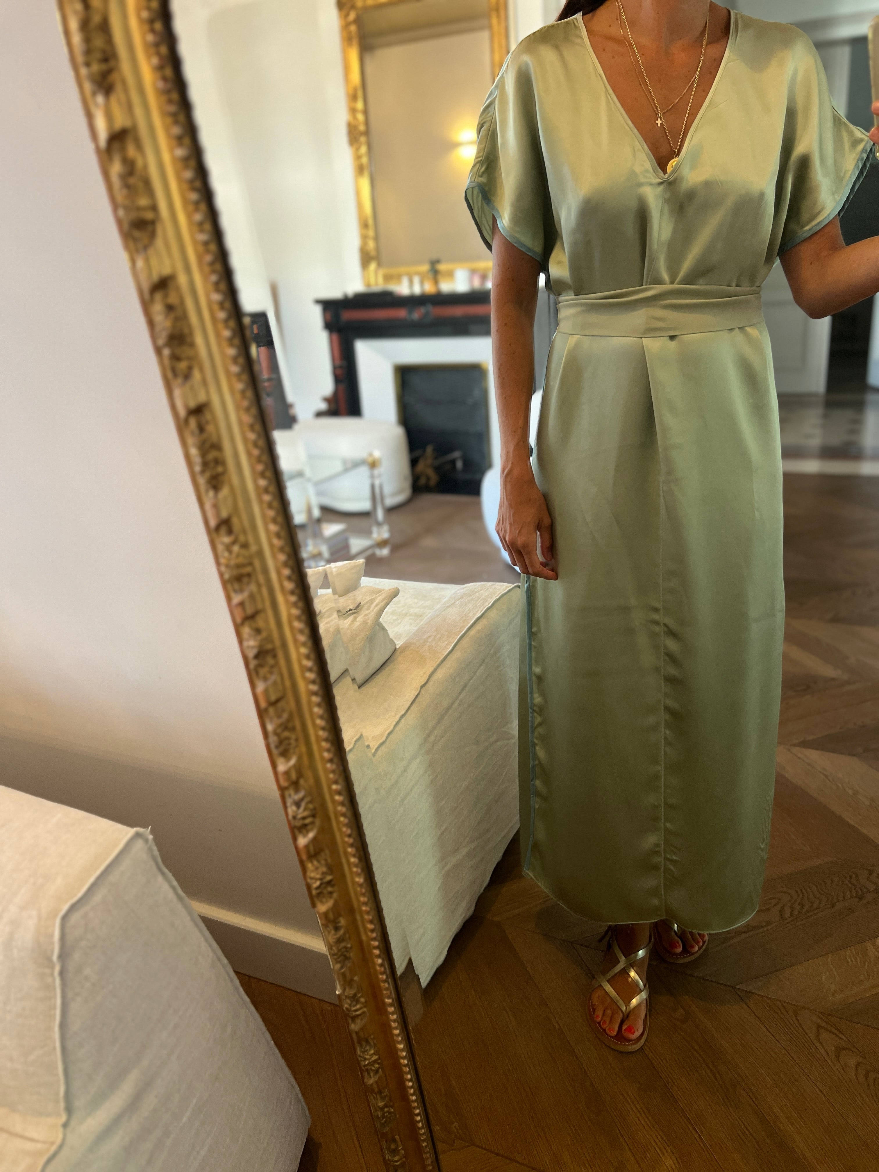 Robe Forte Forte longue verte satinée