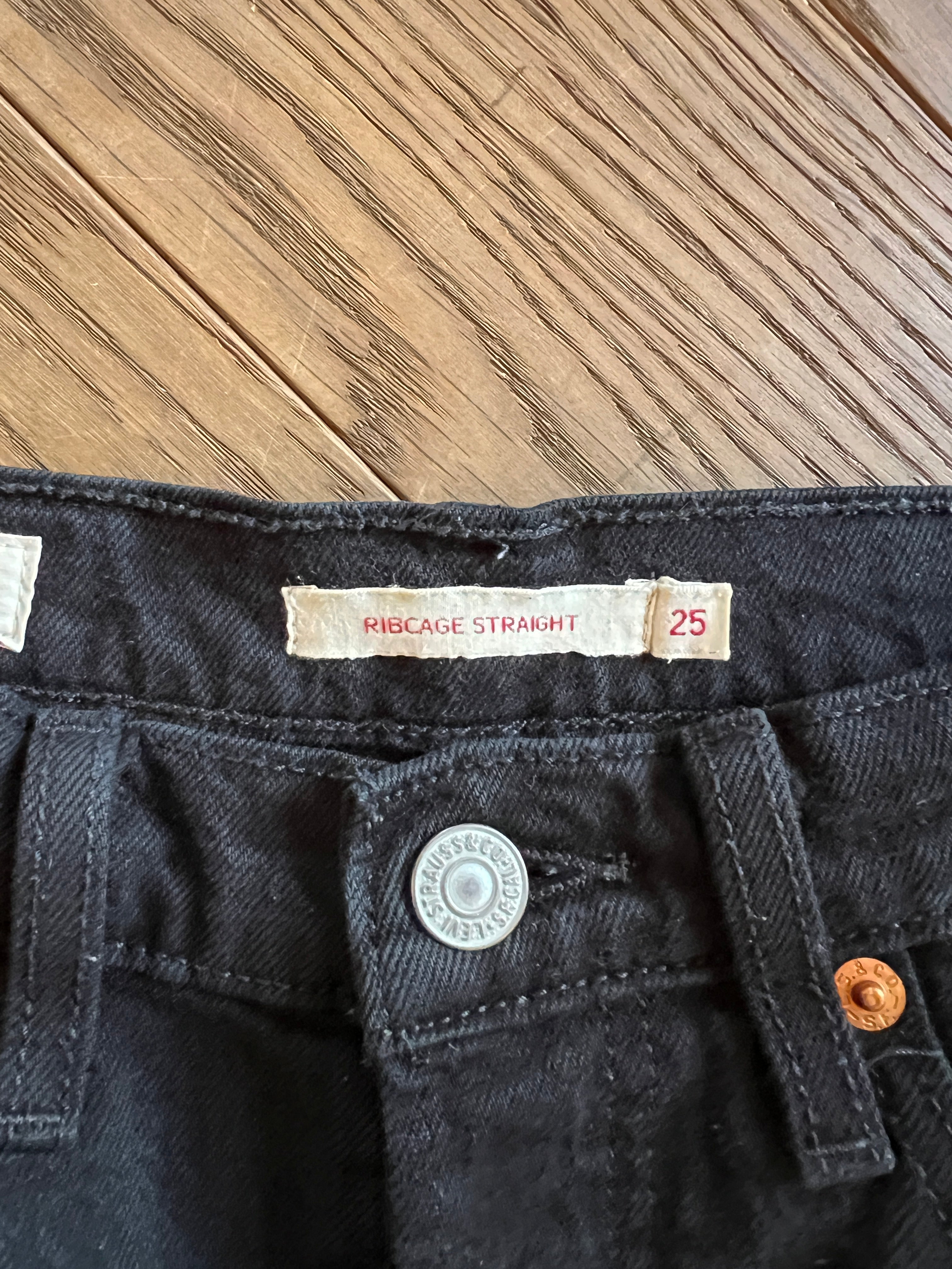 Jean Levis Noir Ricage Straight