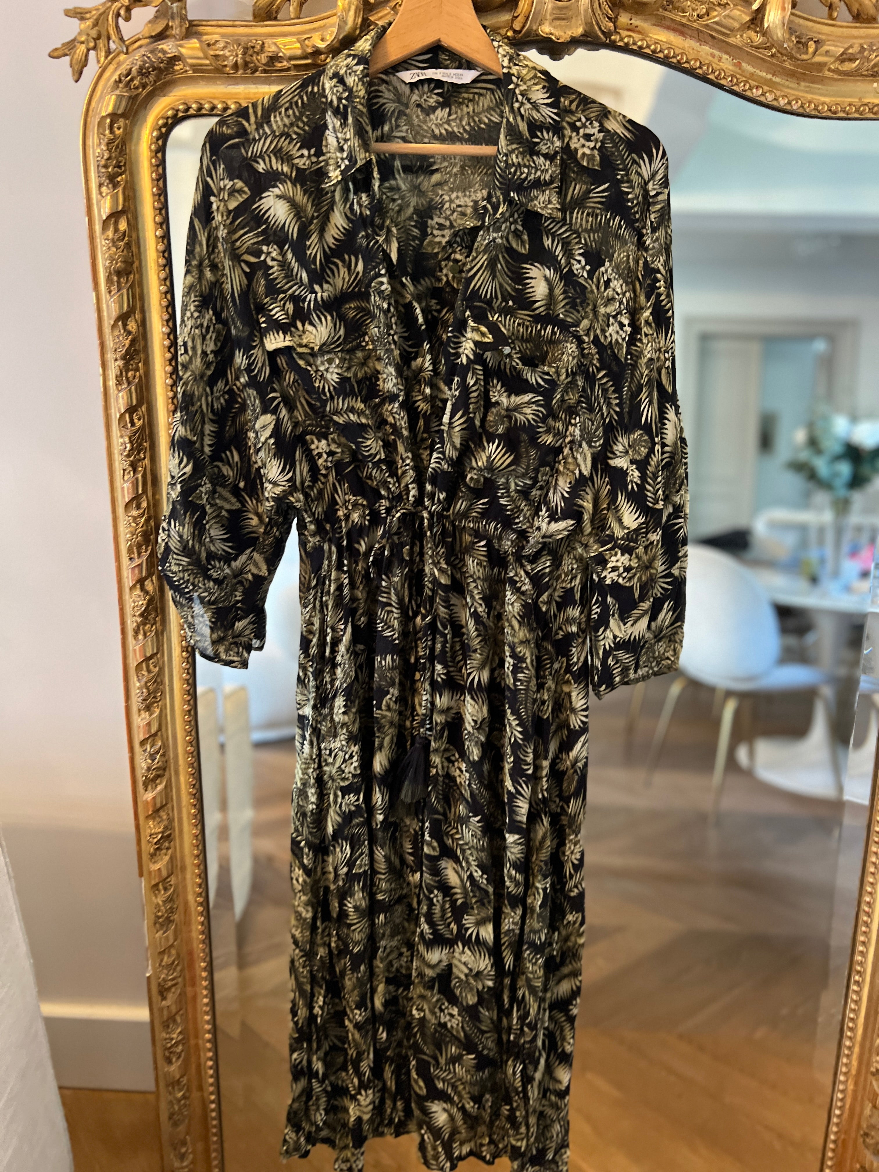 Robe longue Zara ceinturée