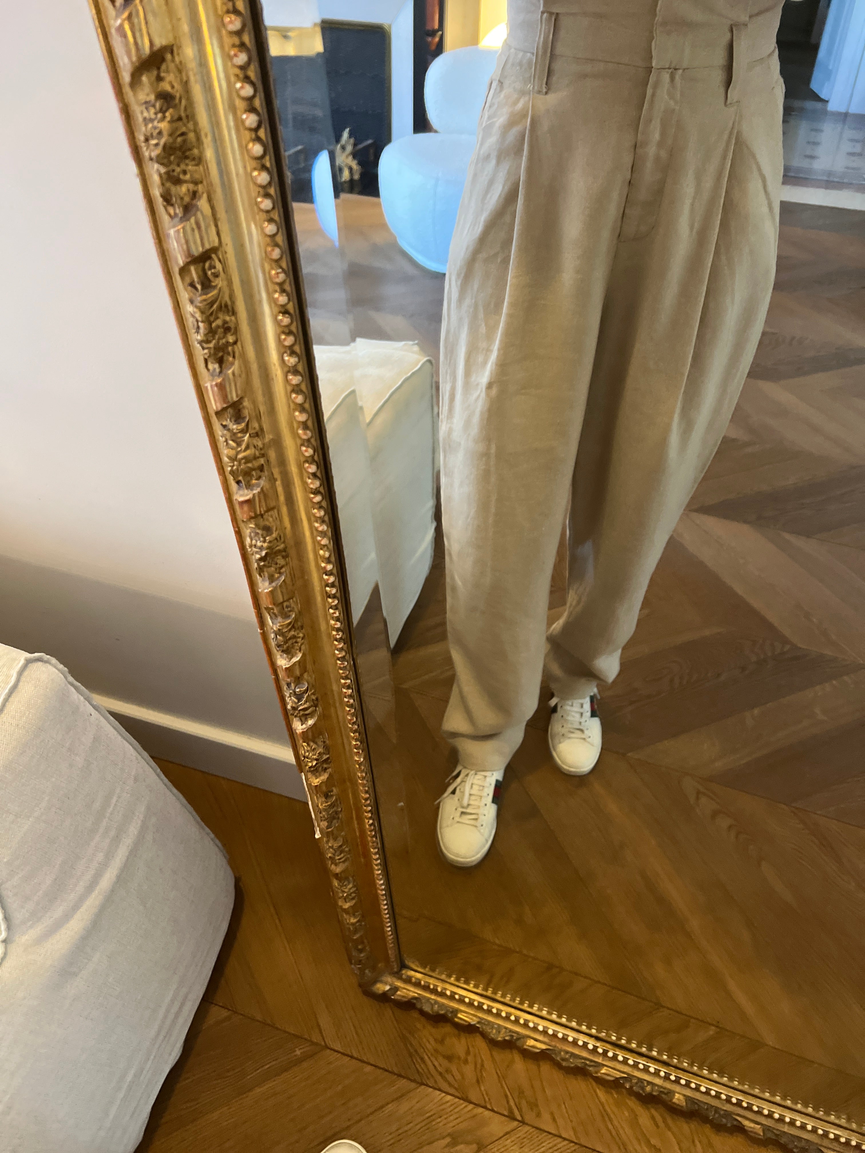 Pantalon Zara en lin beige taille haute