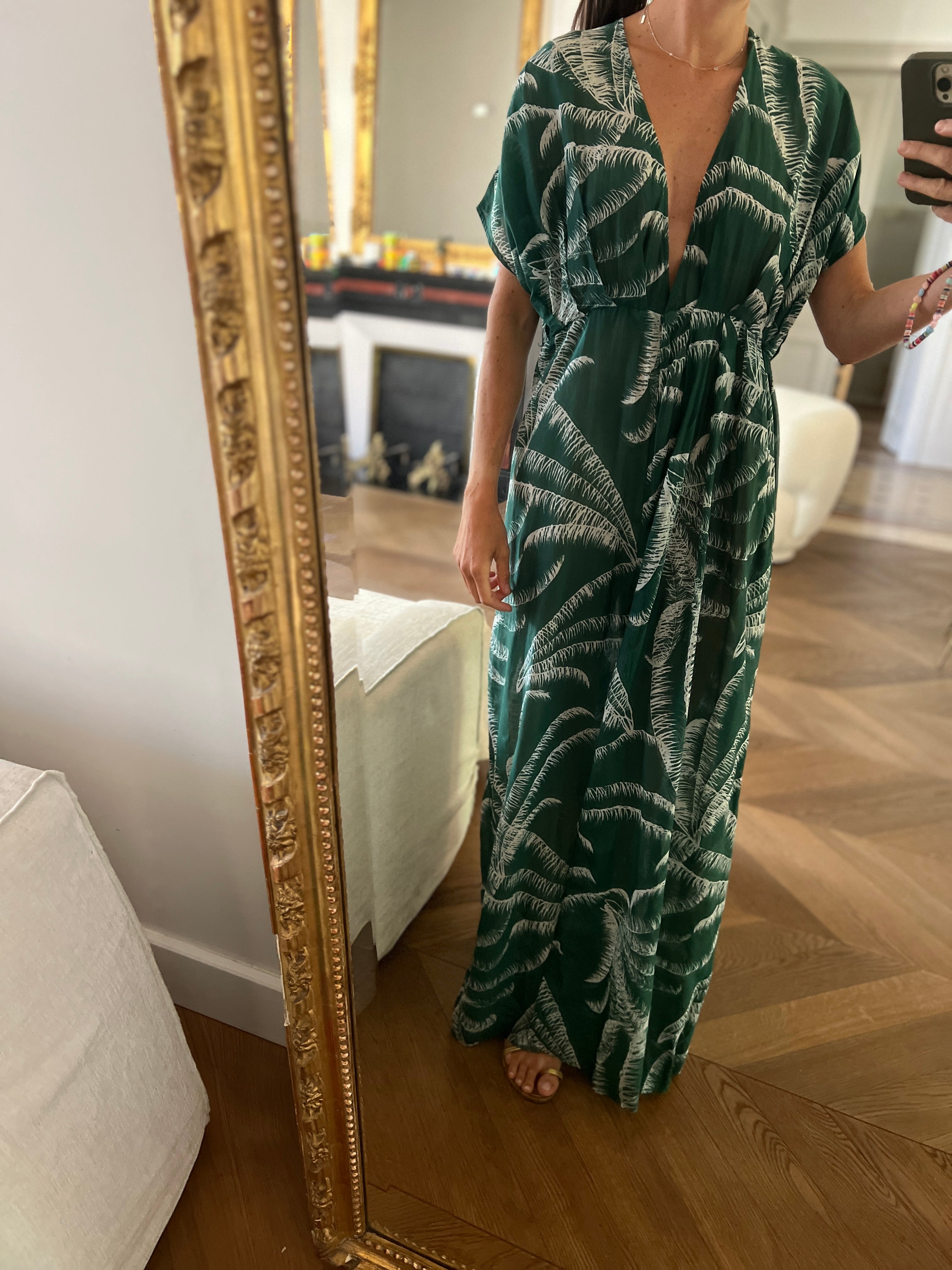 Robe de plage Idano verte et motifs blancs