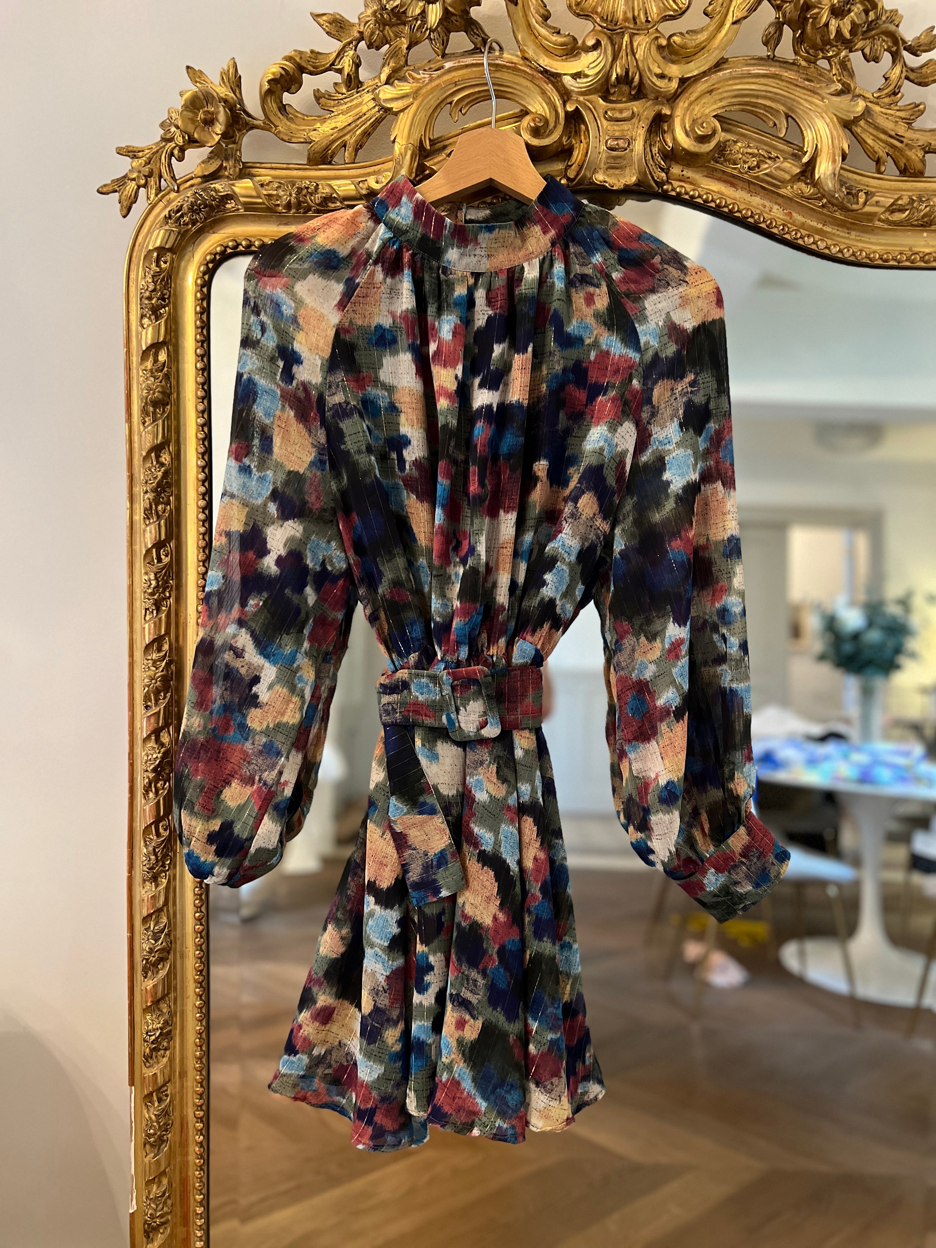 Aurianne Sinacola Robe Plume à motifs colorés
