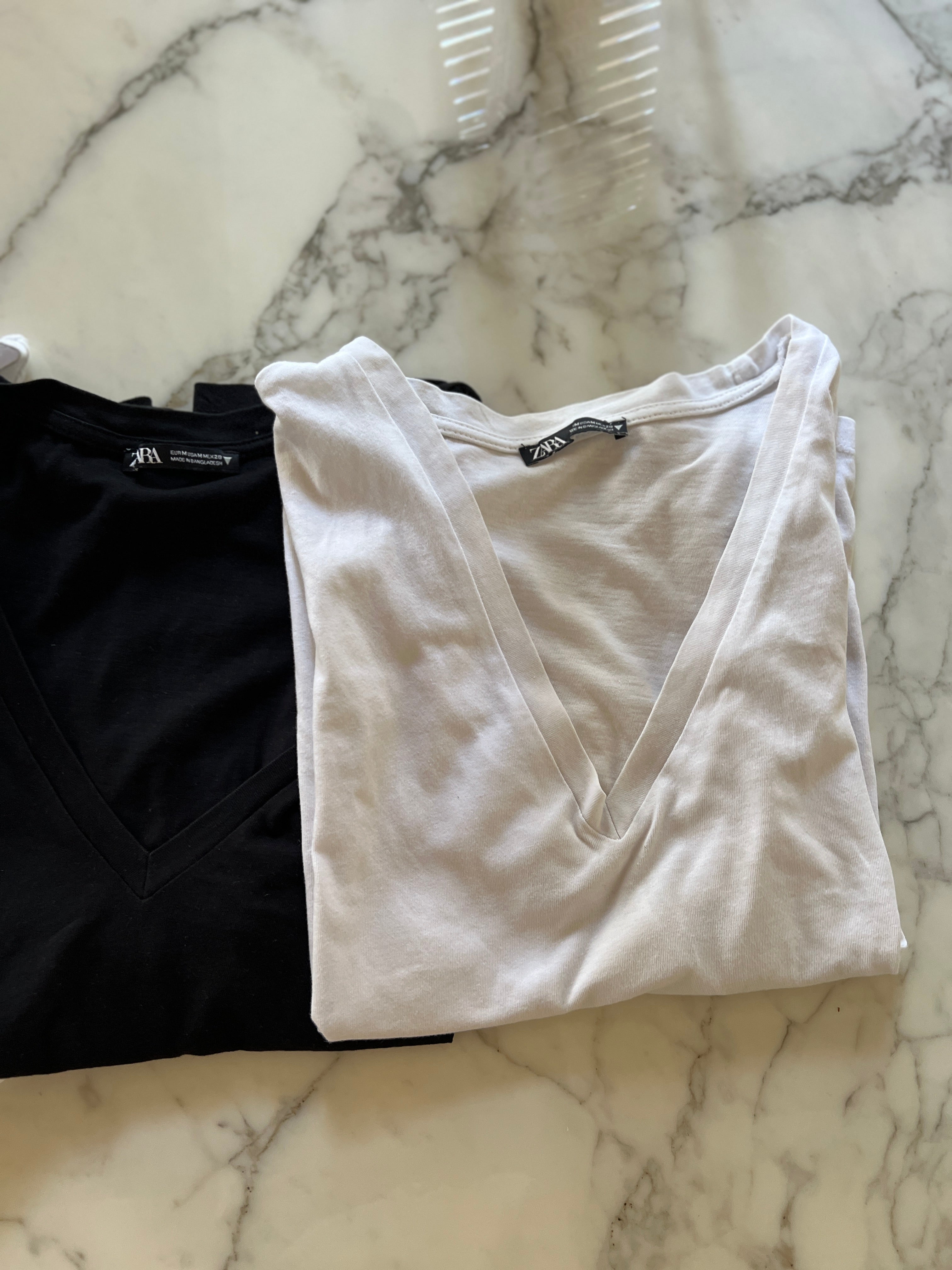 Lot de 3 t shirts Zara noir et blanc