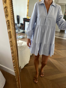 Robe Zara bleu ciel evasée