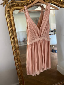 Robe Maje vieux rose plissée