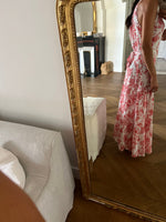 Charger l&#39;image dans la galerie, Robe Kookai blanche à motifs rose 
