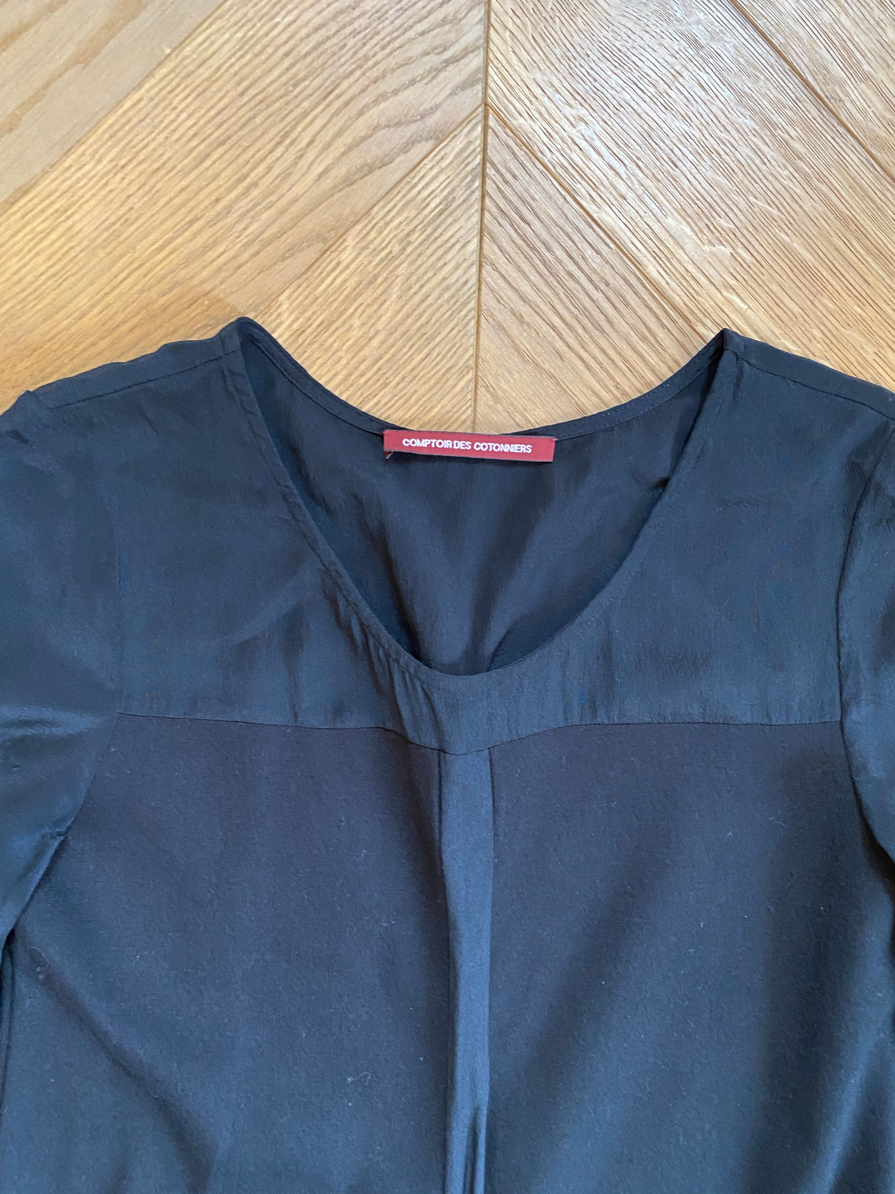 Robe Noire Comptoir Des Cotonniers manches en soie