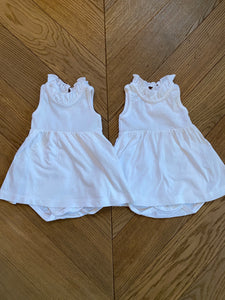 Lot de 2 robes Petit Bateau blanches 3 mois