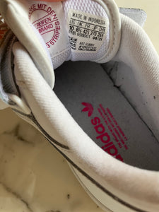 Baskets homme Adidas blanche et rose