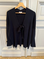 Charger l&#39;image dans la galerie, Gilet Claudie Pierlot ouvert bleu marine
