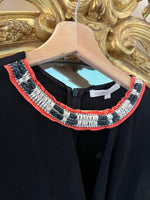 Charger l&#39;image dans la galerie, Robe Maje noir avec col collier
