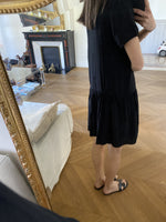 Charger l&#39;image dans la galerie, Robe noire Jolie Jolie
