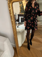 Charger l&#39;image dans la galerie, Robe Stradivarius noir à fleurs roses
